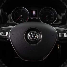 Foto inzerátu Volkswagen Golf 2.0 TDI