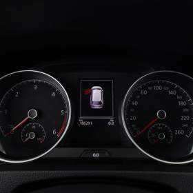 Foto inzerátu Volkswagen Golf 2.0 TDI