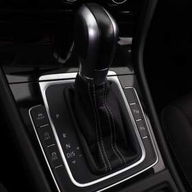 Foto inzerátu Volkswagen Golf 2.0 TDI