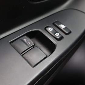 Foto inzerátu Toyota Yaris 1.33 Dual VVT-i