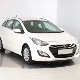 Hyundai i30 1.6 GDI / 19586400