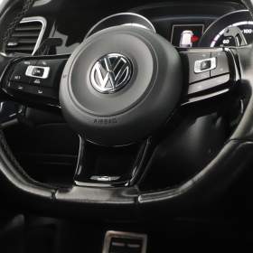 Foto inzerátu Volkswagen Golf 2.0 TSI R