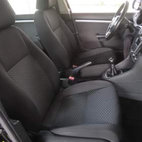 Foto inzerátu Volkswagen Golf 1.6 TDI