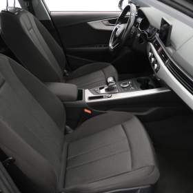 Foto inzerátu Audi A4 2.0 TDI