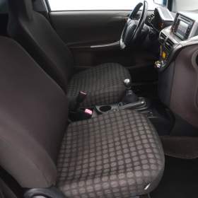 Foto inzerátu Toyota iQ 1.0 VVT-i