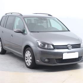 Foto inzerátu Volkswagen Touran 2.0 TDI