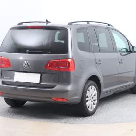 Foto inzerátu Volkswagen Touran 2.0 TDI