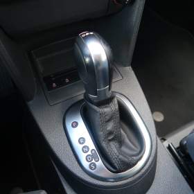 Foto inzerátu Volkswagen Touran 2.0 TDI