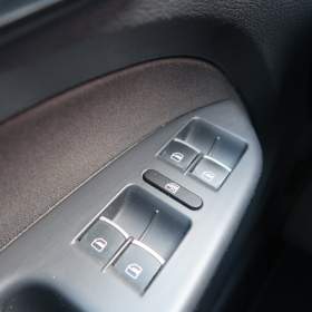 Foto inzerátu Volkswagen Touran 2.0 TDI