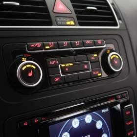 Foto inzerátu Volkswagen Touran 1.4 TSI