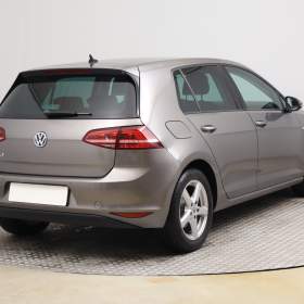 Foto inzerátu Volkswagen e-Golf 20.5 kWh - 25 Ah