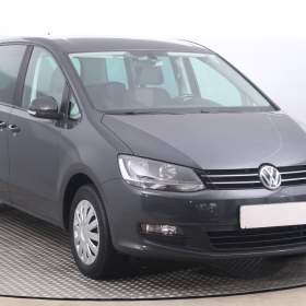 Foto inzerátu Volkswagen Sharan 2.0 TDI BMT