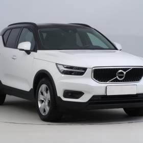 Volvo XC40 D3 AWD / 19587522