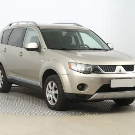 Foto inzerátu Mitsubishi Outlander 2.2 DI-D