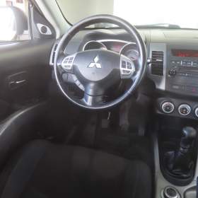 Foto inzerátu Mitsubishi Outlander 2.2 DI-D