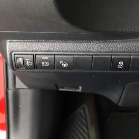 Foto inzerátu Toyota Corolla 1.8 Hybrid