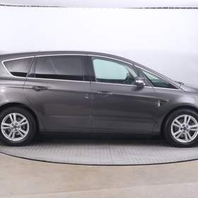 Foto inzerátu Ford S-MAX 2.0 TDCi