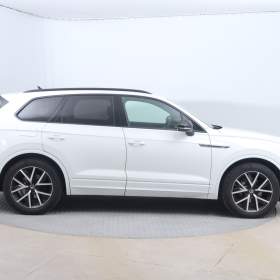 Foto inzerátu Volkswagen Touareg 3.0 TDI