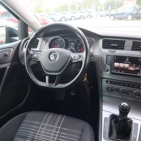 Foto inzerátu Volkswagen Golf 1.6 TDI