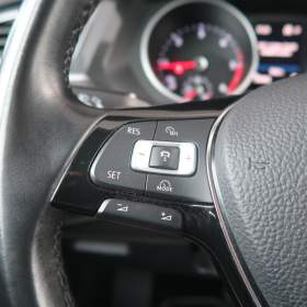 Foto inzerátu Volkswagen Tiguan 2.0 TDI