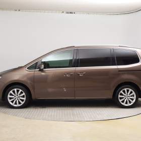 Foto inzerátu Volkswagen Sharan 2.0 TDI BMT