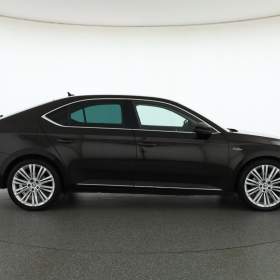 Foto inzerátu Škoda Superb 2.0 TDI