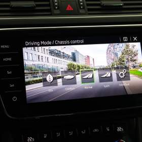 Foto inzerátu Škoda Superb 2.0 TDI