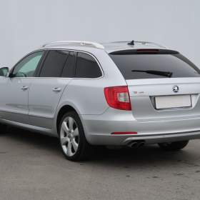 Foto inzerátu Škoda Superb 2.0 TDI