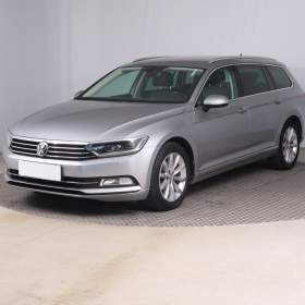 Foto inzerátu Volkswagen Passat 1.6 TDI