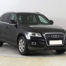 Audi Q5 2.0 TDI / 19588938