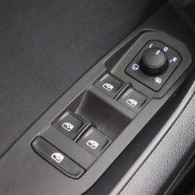 Foto inzerátu Škoda Karoq 1.5 TSI