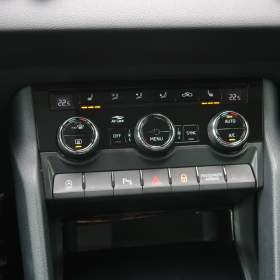 Foto inzerátu Škoda Karoq 1.0 TSI