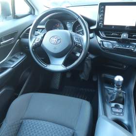 Foto inzerátu Toyota C-HR 1.2 Turbo