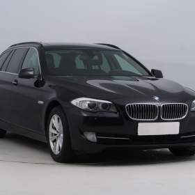 BMW Řada 5 520d / 19588982