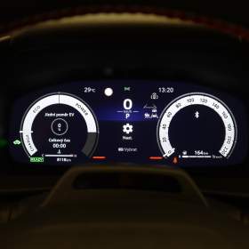 Foto inzerátu Toyota C-HR 2.0 Hybrid