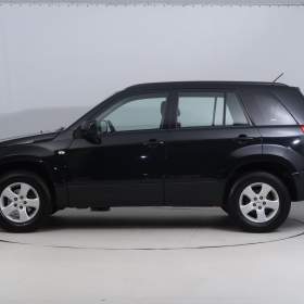 Foto inzerátu Suzuki Grand Vitara 2.0