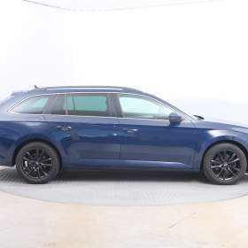 Foto inzerátu Škoda Superb 1.6 TDI