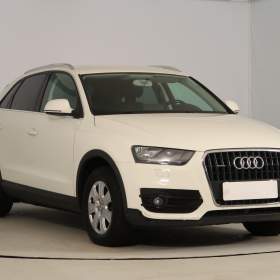 Audi Q3 2.0 TDI / 19589016