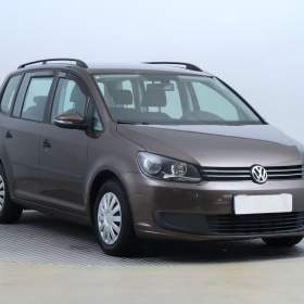 Foto inzerátu Volkswagen Touran 1.6 TDI