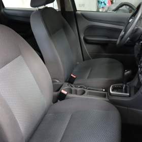 Foto inzerátu Ford Focus 1.6 16V