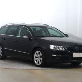 Foto inzerátu Volkswagen Passat 2.0 TDI