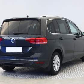 Foto inzerátu Volkswagen Touran 2.0 TDI