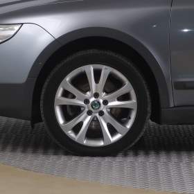 Foto inzerátu Škoda Superb 2.0 TDI