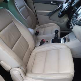 Foto inzerátu Volkswagen Tiguan 2.0 TSI