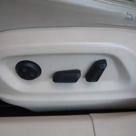 Foto inzerátu Volkswagen Tiguan 2.0 TSI