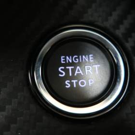 Foto inzerátu Peugeot 2008 1.2 PureTech