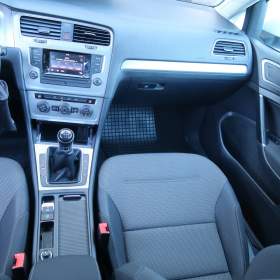 Foto inzerátu Volkswagen Golf 1.2 TSI