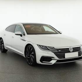 Fotka k inzerátu Volkswagen Arteon 2.0 TSI 4Motion / 19521411