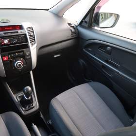 Foto inzerátu Kia Venga 1.4 CVVT