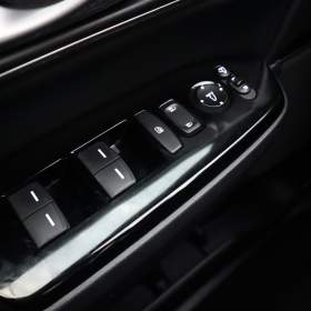 Foto inzerátu Honda CR-V 2.0i-MMD HEV